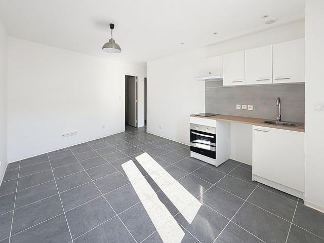 Appartement 3 pièces Prayssac 45.00m² 500€ à louer l'Adresse