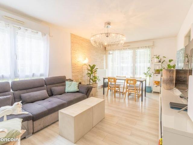 Appartement 3 pièces RDC 65m² avec terrasse et accès jardin