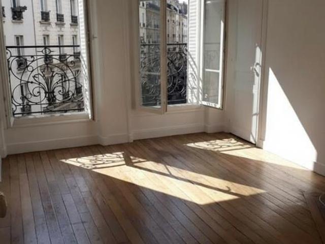 Appartement 3 Pièces Rénové Paris 17e 60 m²