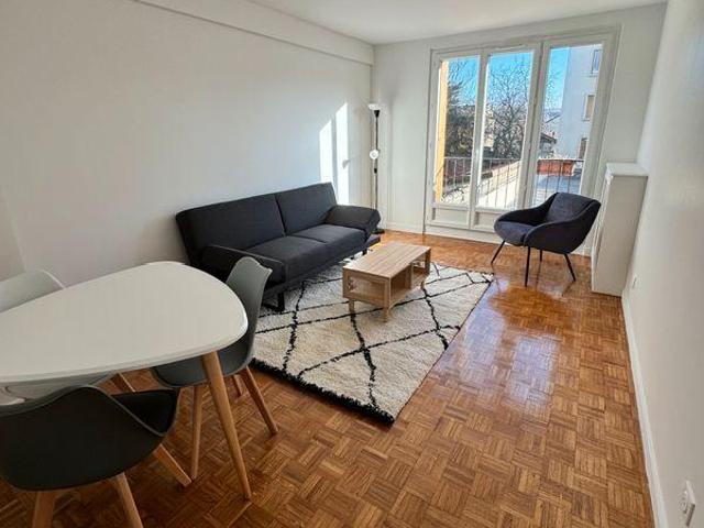 Appartement 3 pièces refait à neuf meublé