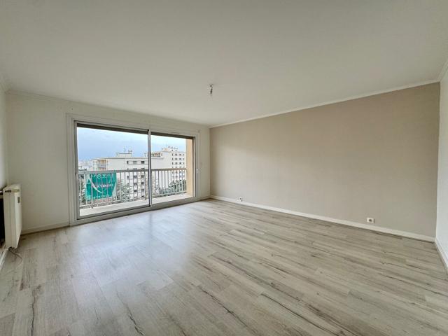 Appartement 3 pièces Reims 73.50m² 1094€ à louer