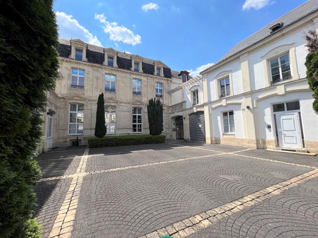 Appartement 3 pièces Reims 73.81m² 913€ à louer