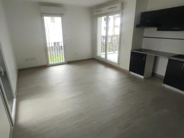 Appartement 3 pièces Ris Orangis 58.45m² 930€ à louer l'Adresse