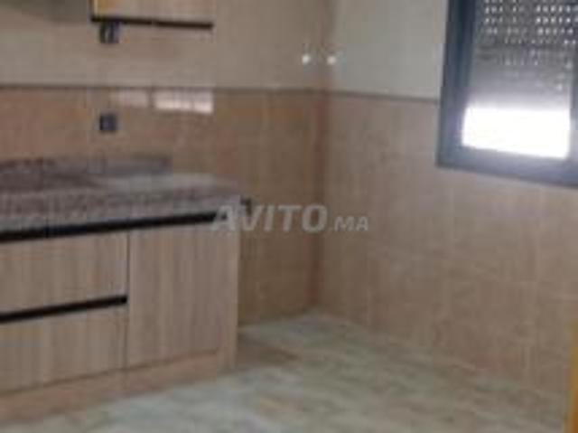 Appartement 3 pièces salon 3 chambres lot wouroud