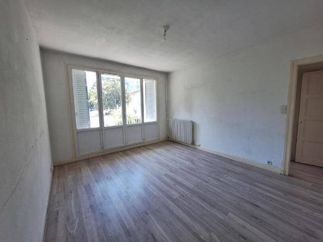 Appartement 3 pièces Sassenage avenue de Valence
