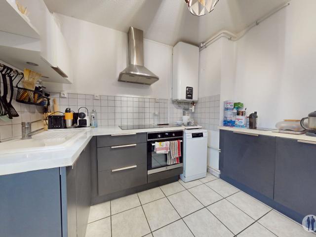 Appartement 3 pièces sur copropriété sécurisée