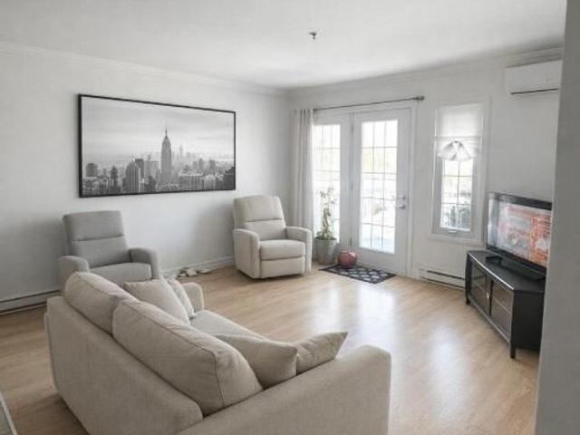 Appartement 3 1/2 en résidence