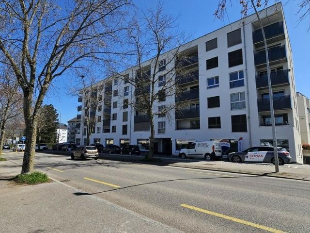 Appartement 3.5 pièces à CHF 1600. /mois charges comprises