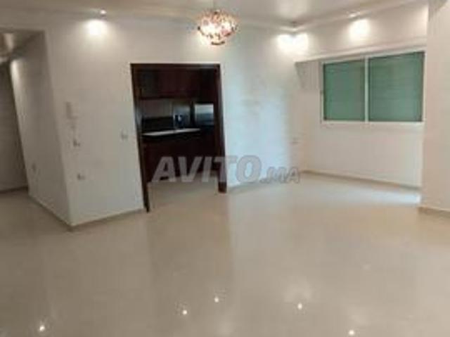 Appartement 3CH vide à louer – Dar Bouazza