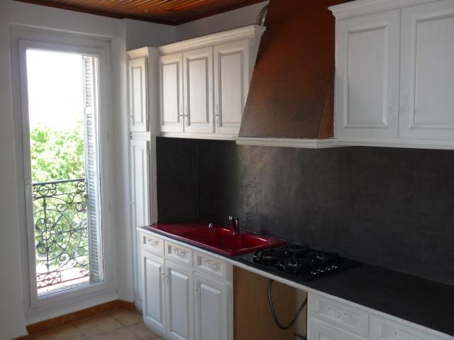 APPARTEMENT 3ème et dernier étage