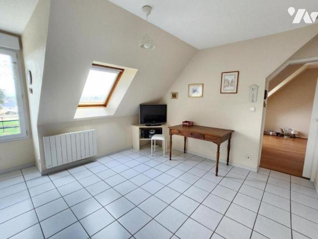 APPARTEMENT 3ème étage avec ascenseur A LOUER MONTOIRE/ LOIR 41800