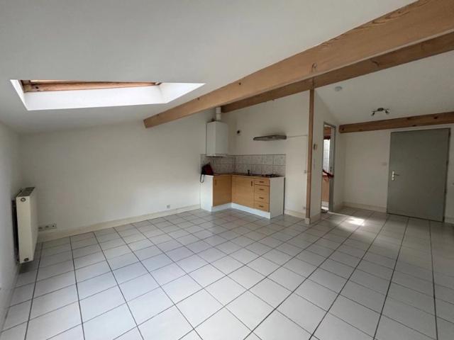 Appartement 3ème étage 27 m2