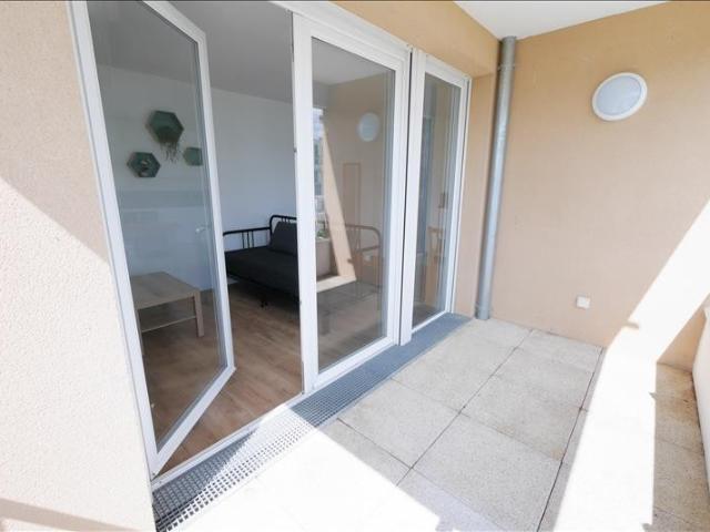 Appartement 3ème étage 56 m2 3 pièces Meublé