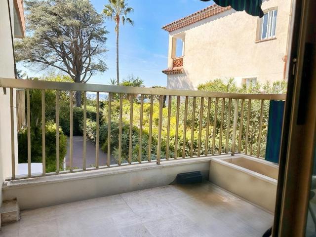 ✨ Appartement 3P, 80 m2 avec 2 terrasses, parking et aperçu. 80m² Cannes