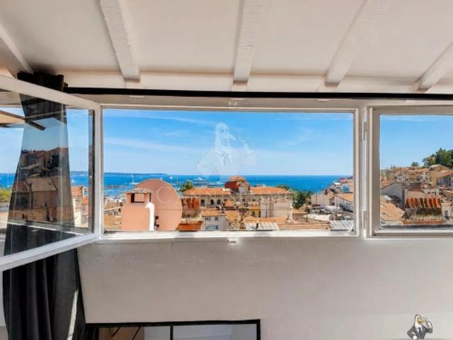 Appartement 3P Cannes Banane Vue Mer et Suquet