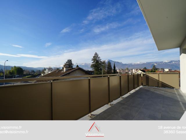 Appartement 3P de 66 m2 + balcon 15 m2. Garage en supp