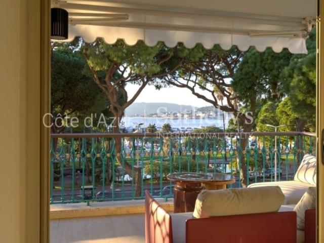 Appartement 4P de luxe à Cannes Croisette Vue mer imprenable, prestations haut de gamme