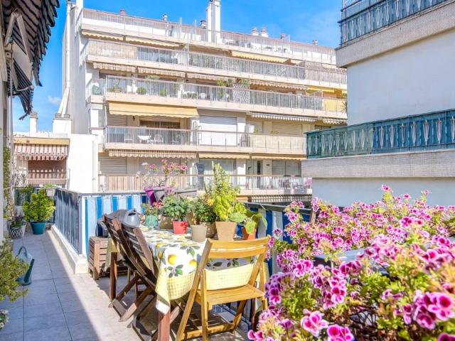 Appartement 3p DERNIER ETAGE avec terrasse