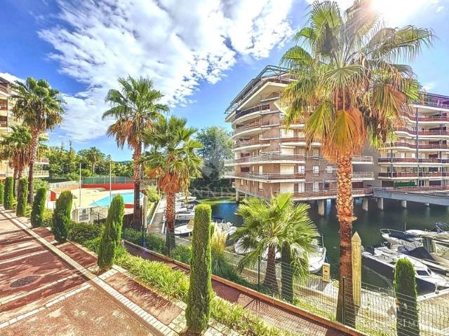 APPARTEMENT 3P MANDELIEU MARINA PARK