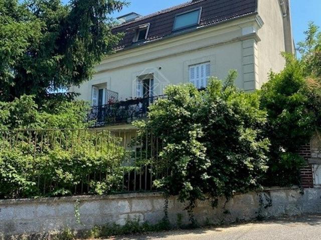 APPARTEMENT T3 – 45,65 m² – Rez de chaussée – Bonnières sur Seine