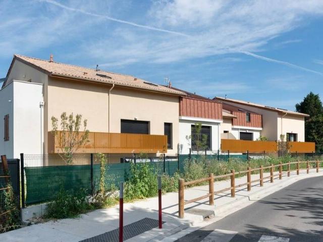 Appartement T3 57.5m2 à louer à Bassens | Pichet