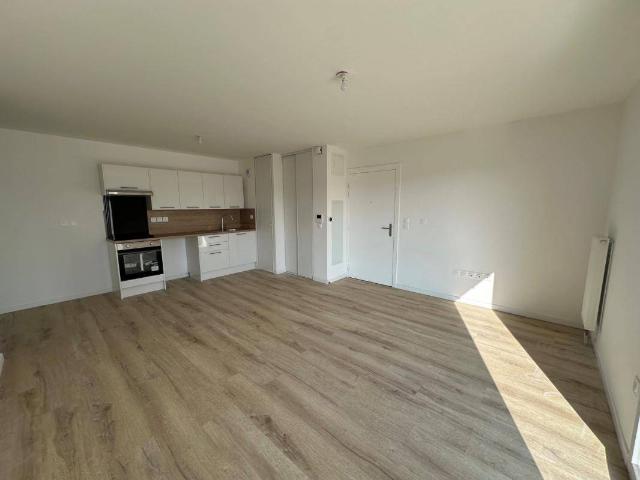 Appartement T3 59.8m2 à louer à Armentières | Pichet