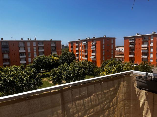 Appartement T3, 59 m2 habitable, Résidence fermée, Très bon