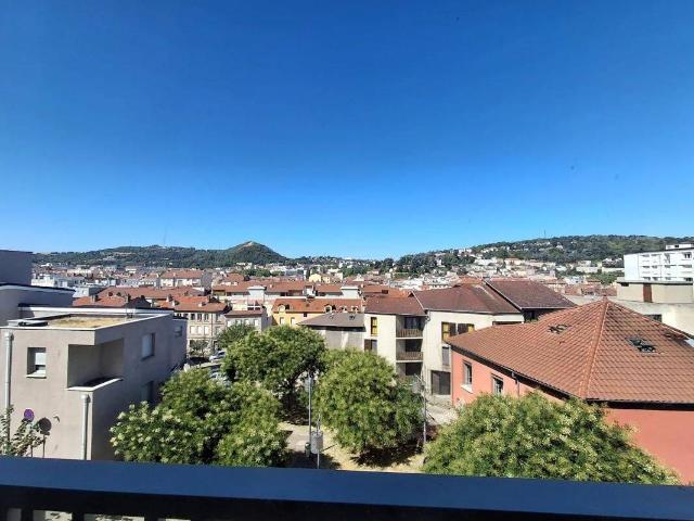 APPARTEMENT T3 63M²