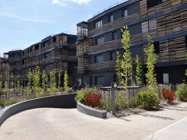 Appartement T3 60m2 à louer à Cenon Pichet