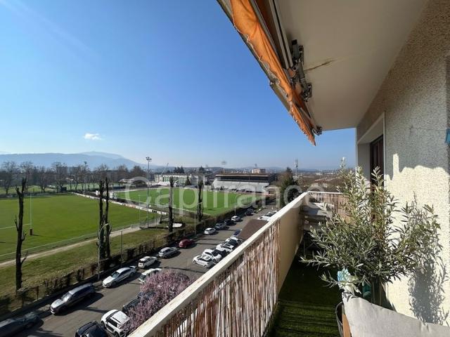 Appartement T3 62m², balcon, vue imprenable ANNECY 74