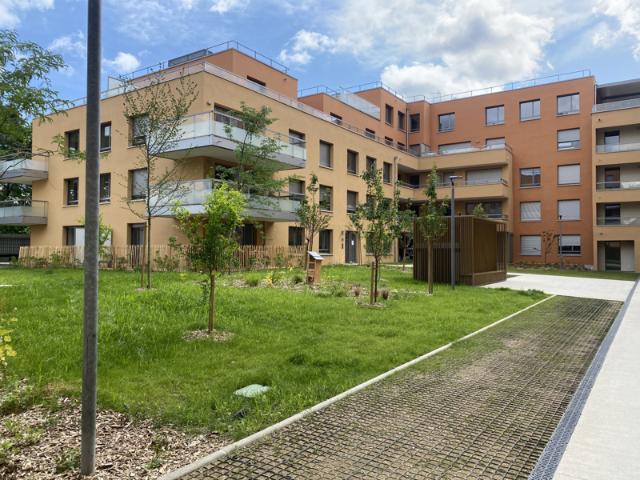 Appartement T3 67,5m2 + parking + loggia