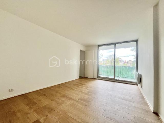 APPARTEMENT T3 69M2 AVEC BALCON ET BOX
