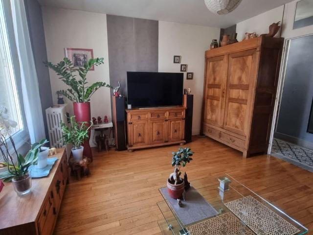 APPARTEMENT T3 73M² PARAY LE MONIAL