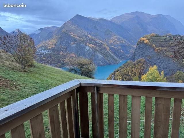 Appartement T3 70 m² avec Terrasse Angle 34 m²