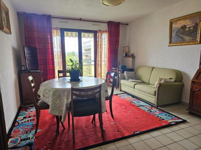 Appartement T3 70m² 2 min,Tram,Bus