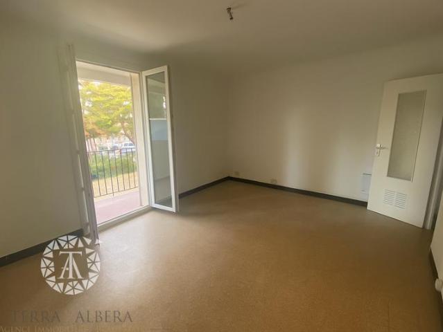 Appartement T3 CAVE PARKING