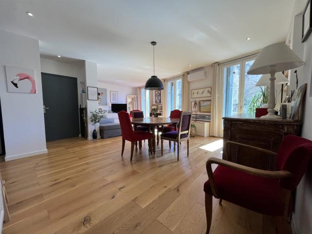 Appartement T3 86m2 Immeuble Haussmannien 86m² Narbonne