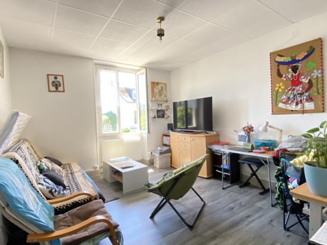 APPARTEMENT T3 1 ER ETAGE