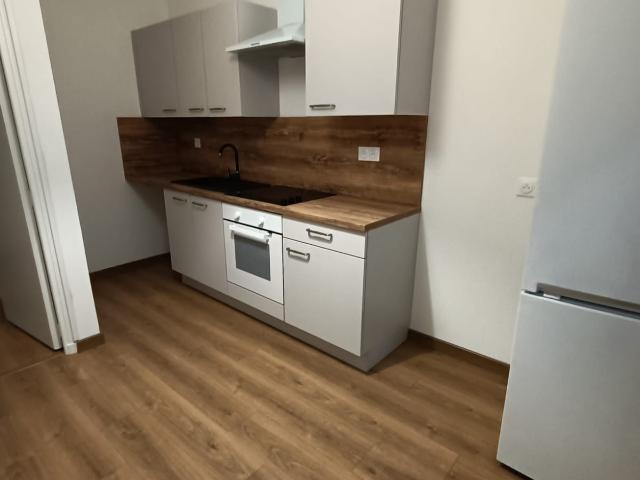 Appartement T3 1er ETAGE, 27 rue des boursiers 81100 CASTRES