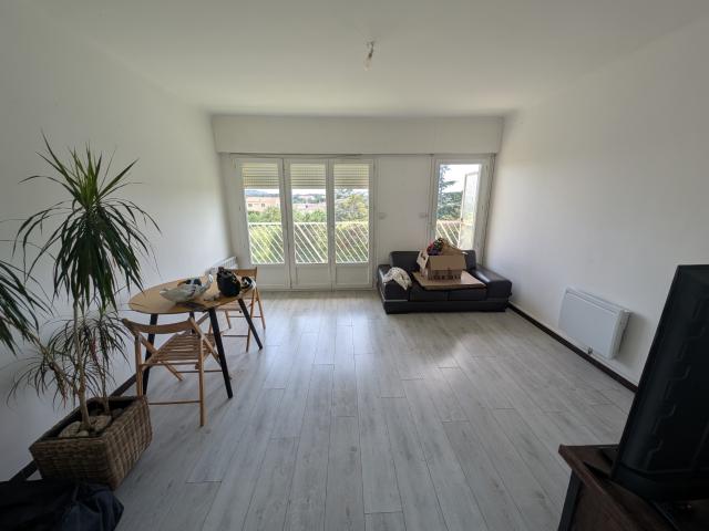 Appartement T3 2 chambres + cave