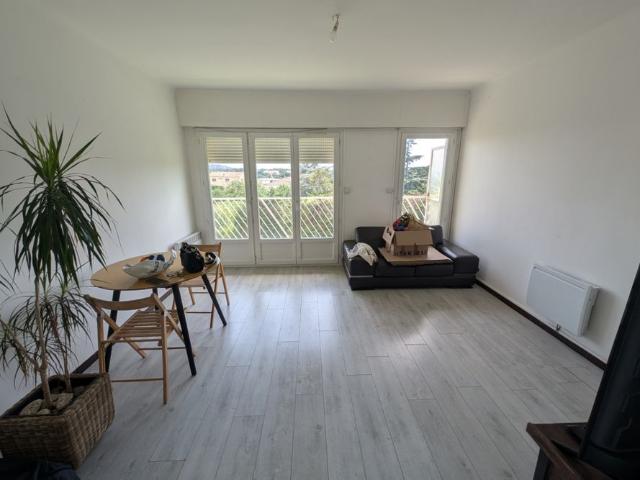 Appartement T3 2 chambres + cave