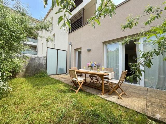 Appartement T3 2 Chambres CHAPONOST
