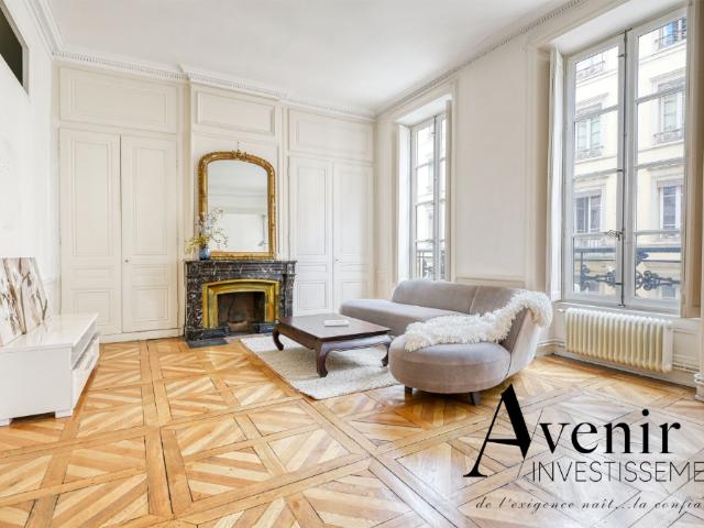 APPARTEMENT T3 2 CHAMBRES 90M2 AMPÈRE LYON 2 CHARME DE L'ANCIEN Lyon