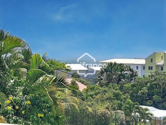 Appartement T3 terrasse Vue mer MOUDONG BAIE MAHAULT 971