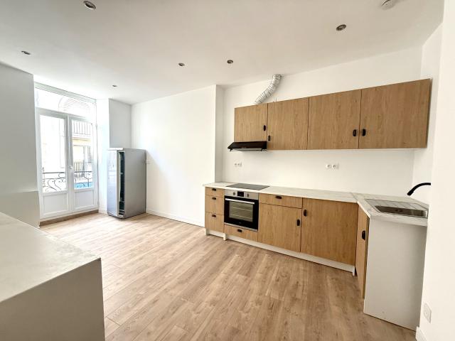 Appartement T3 traversant Gambetta/Mériadeck