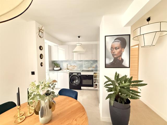 Appartement T3 traversant rénové avec gout 67m² Six Fours les Plages