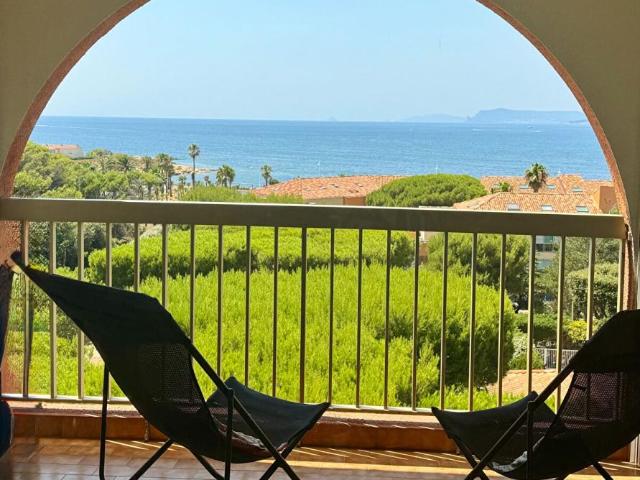 Appartement T3 vue mer panoramique Dernier étage avec ascenseur