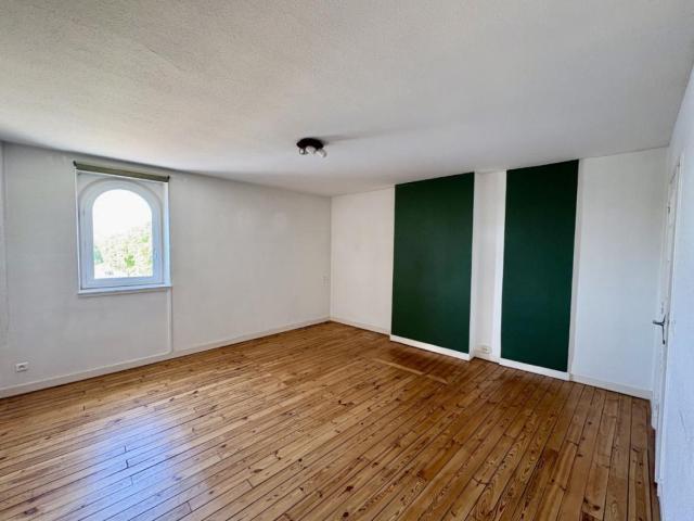 APPARTEMENT T3 A LOUER A ROANNE BORD DE LOIRE
