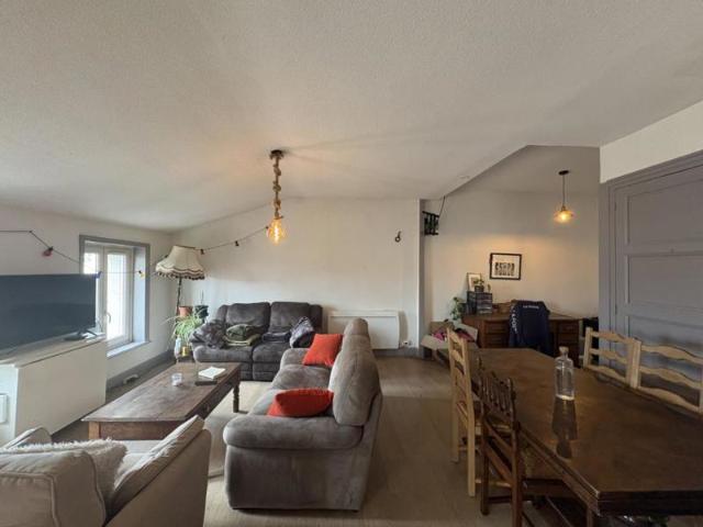 APPARTEMENT T3 A LOUER A ROANNE CENTRE VILLE