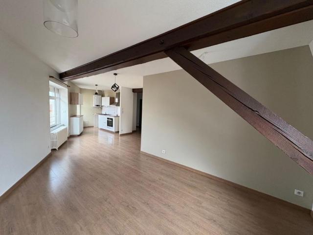 APPARTEMENT T3 A LOUER A ROANNE GARE